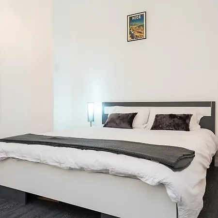 Senat Apartmán